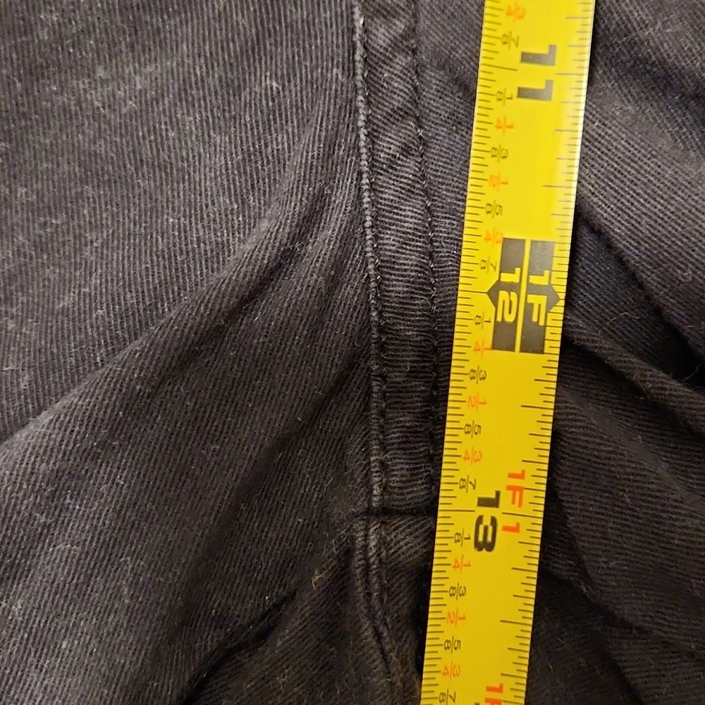 Cargo shorts - Picture 9 of 9